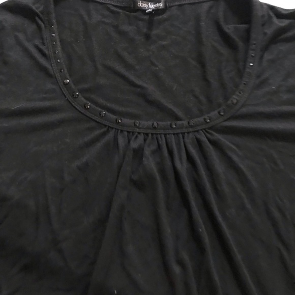 Daisy Fuentes size Medium Black 3/4 Sleeve Embellished Scoop Neck - Picture 2 of 6
